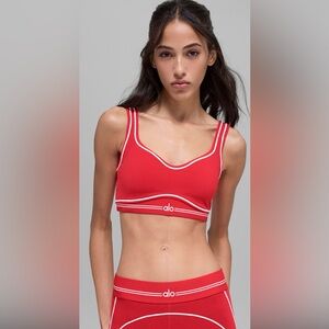 ALO Yoga Airbrush Heart Throb Bra-NWT!!!